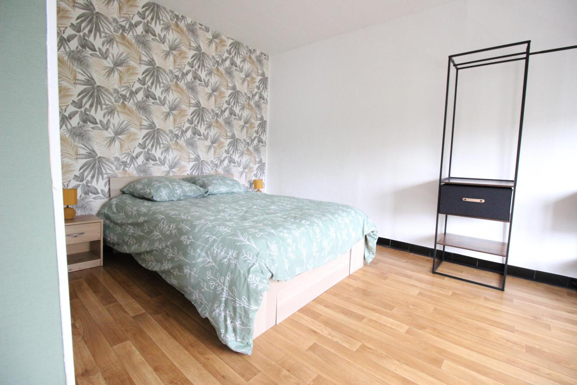 Thierville-sur-Meuse 3 Chambres - Tres Grand Jardin Privee - Terrasse Privee - Garage Velo Et Moto - Parking Voiture Privee Dans La Propriete - Gere Par Presta-Zen'Services מראה חיצוני תמונה